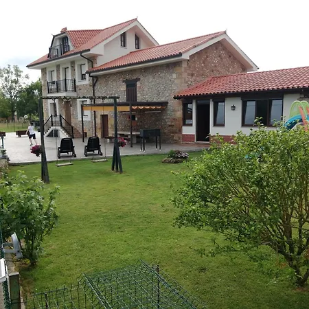 Casa de Férias Vivienda Rural La Mazuga